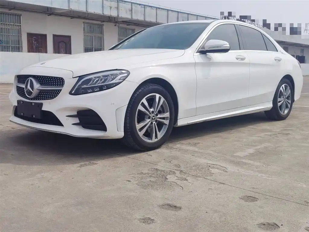 Mercedes-Benz C-Class 2019