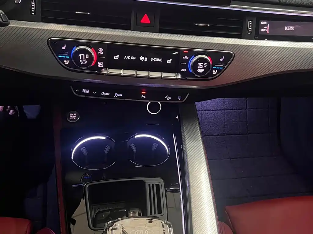 Audi A4L — миниатюра 9