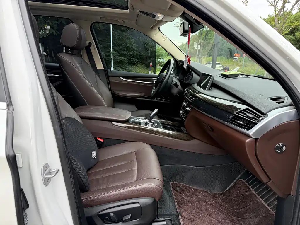 BMW X5 (Import) — миниатюра 18