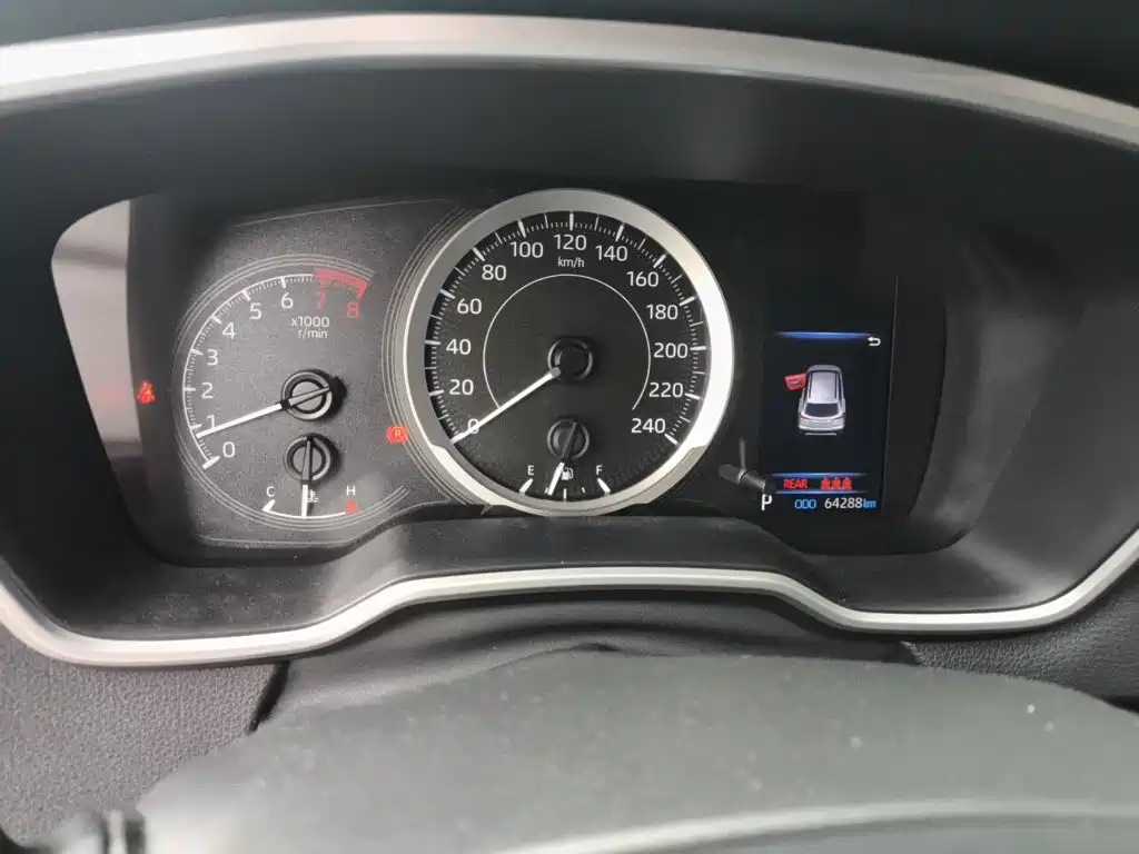 Toyota Frontlander — миниатюра 12