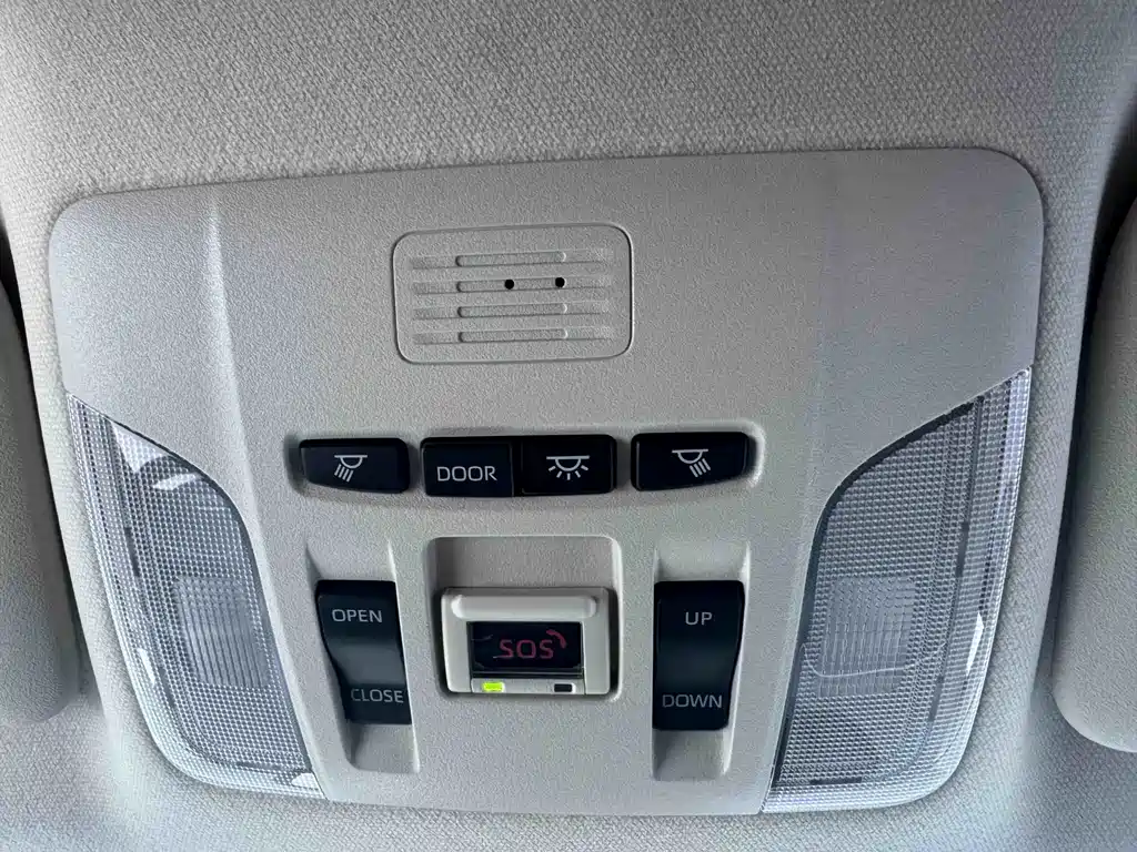 Toyota Corolla — миниатюра 18