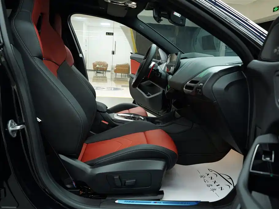 BMW M235L — миниатюра 13