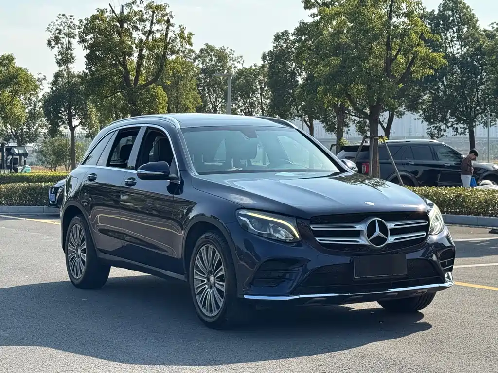 Mercedes-Benz GLC 2017 GLC 260 4MATIC