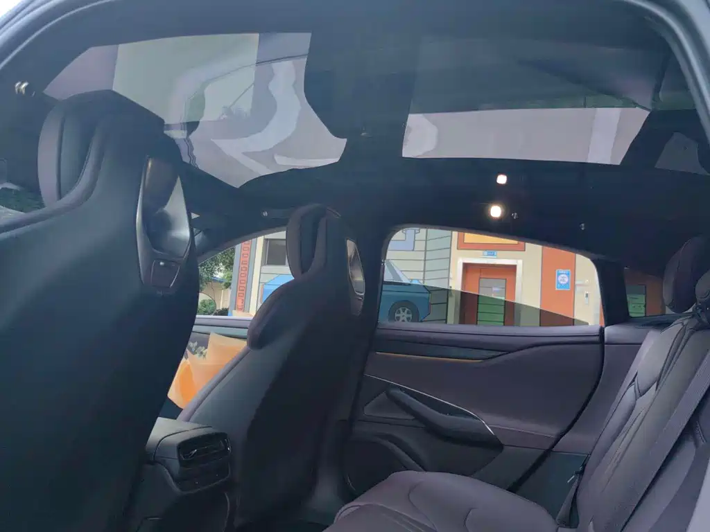 XIAOMI CAR XIAOMI SU7