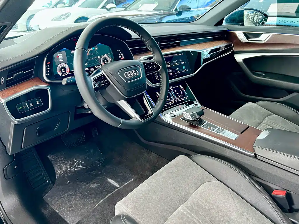 Audi A6L — миниатюра 7