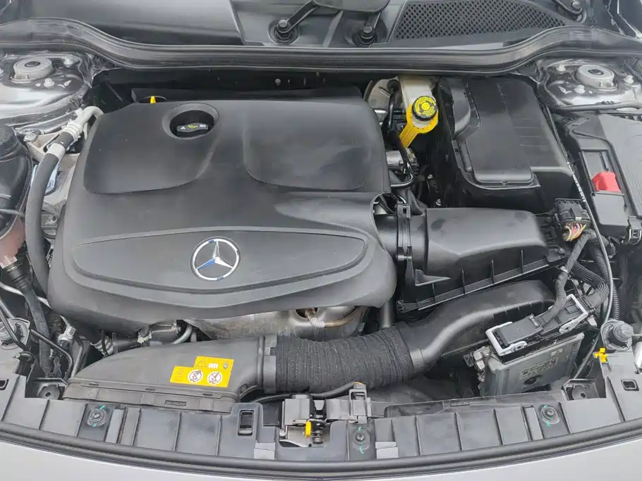 Mercedes-Benz GLA — миниатюра 10