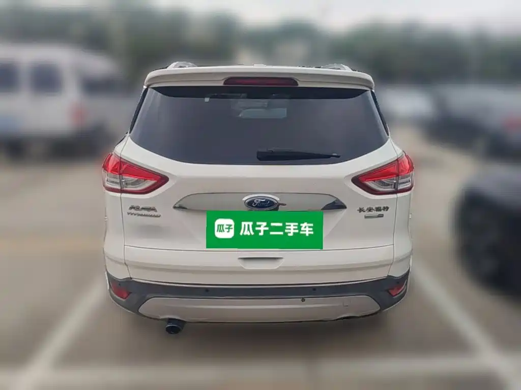 Ford Kuga — миниатюра 8