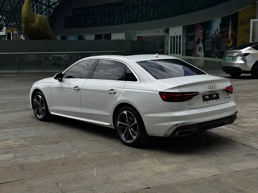 Audi A4L — миниатюра 9
