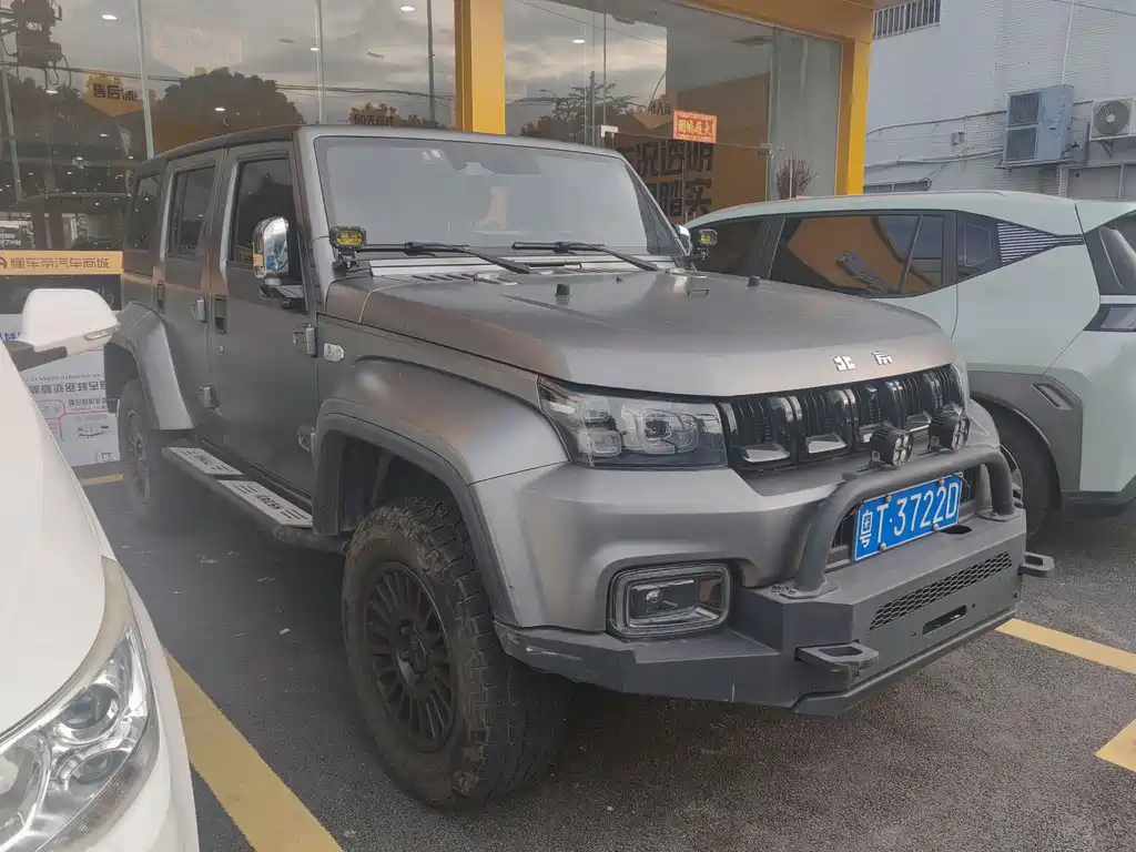 BAIC BJ40 2023 2.0T AT Champion