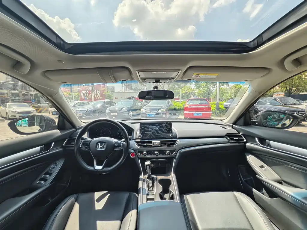 Honda Accord — миниатюра 21