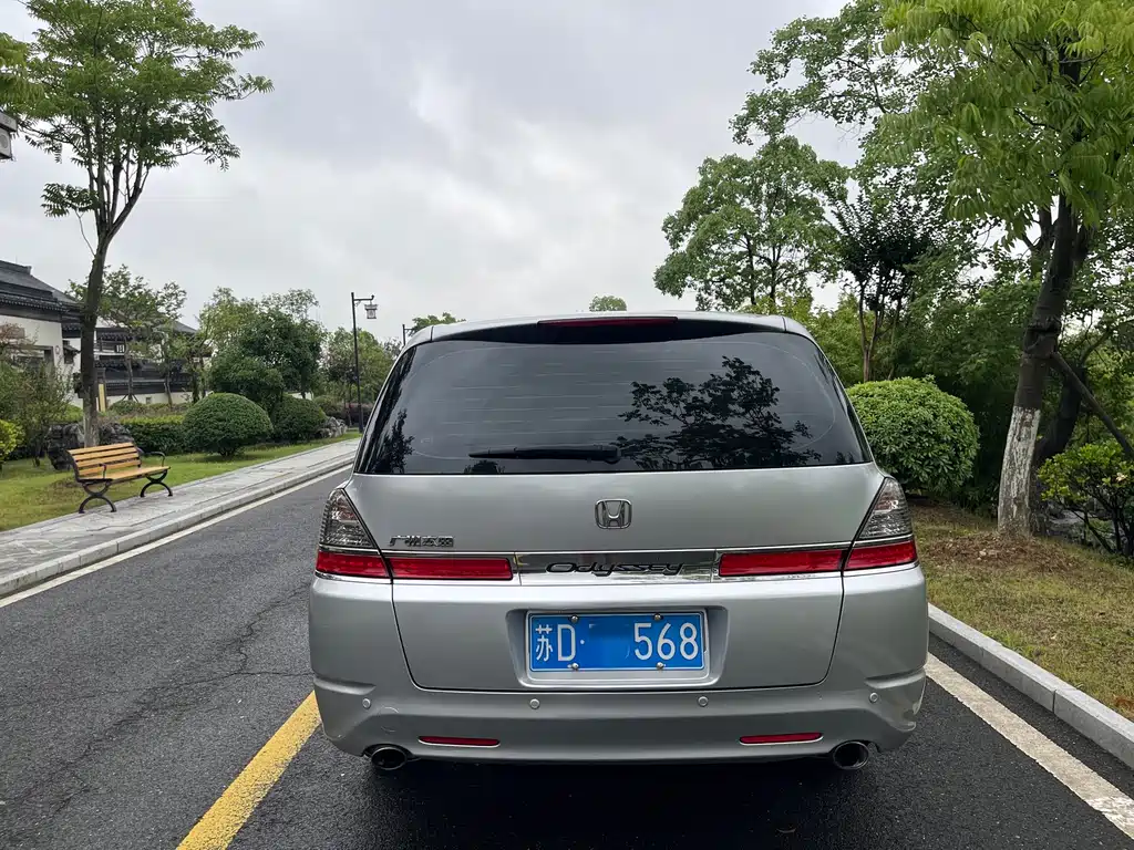 Honda Odyssey — миниатюра 4