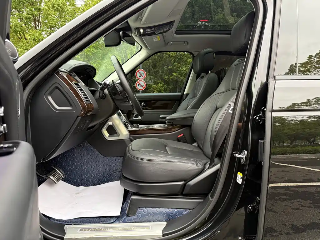 Land Rover Range Rover — миниатюра 13