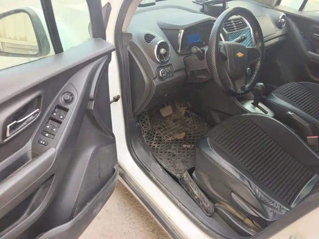 Chevrolet Trax — миниатюра 16