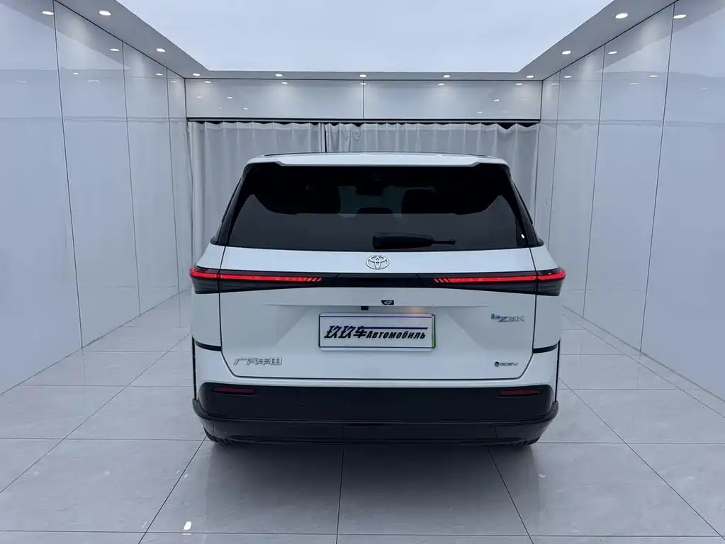Toyota bZ3X — миниатюра 5