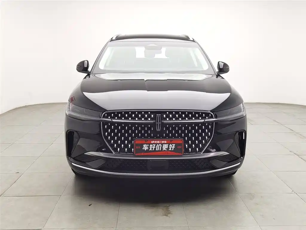 Lincoln Nautilus 2023 2.0T