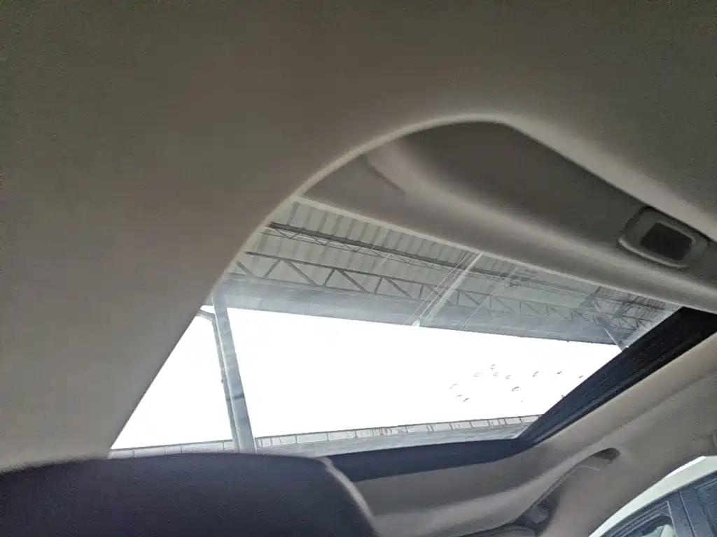 Ford Mondeo — миниатюра 18