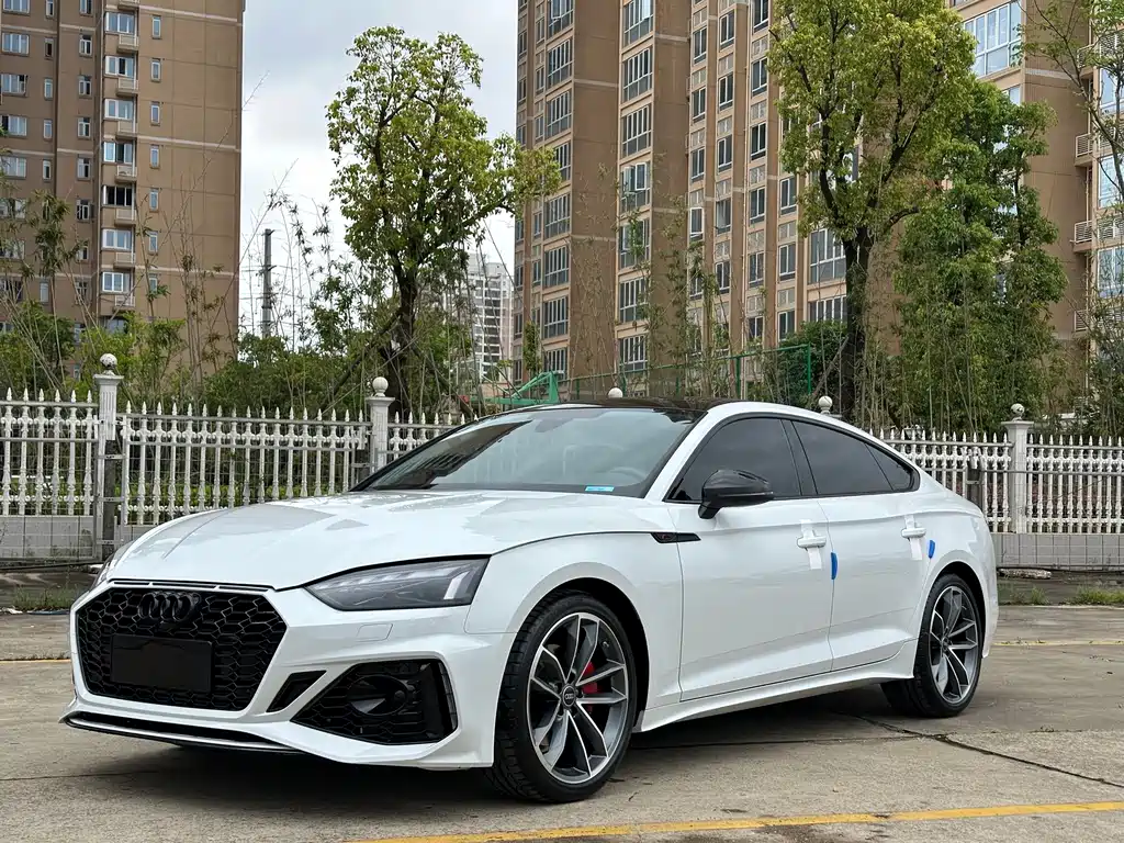 Audi A5 (Import) 2026