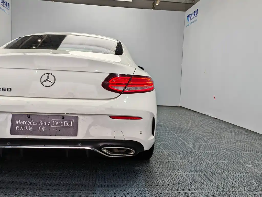 Mercedes-Benz C-Class (Import) — миниатюра 18