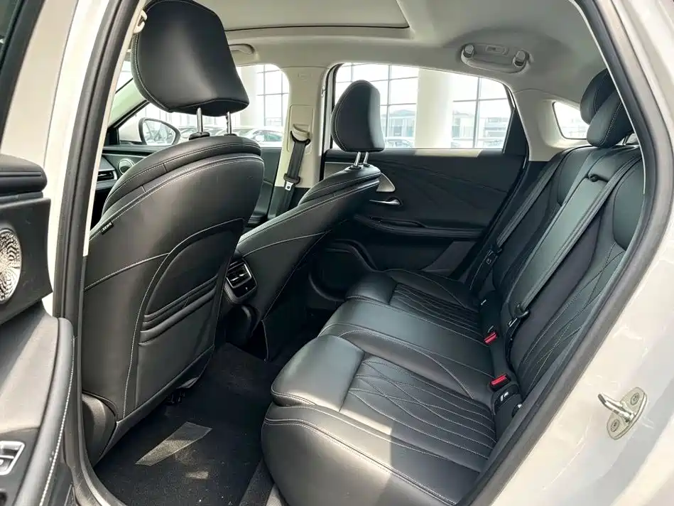 Chery Arrizo 8 — миниатюра 6