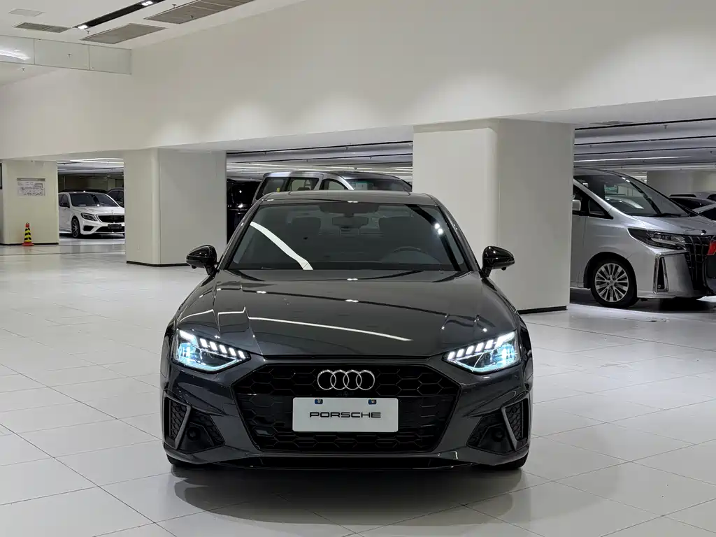 Audi A4L 2022 40 TFSI Fashion