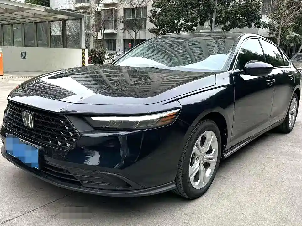 Honda Accord 2023