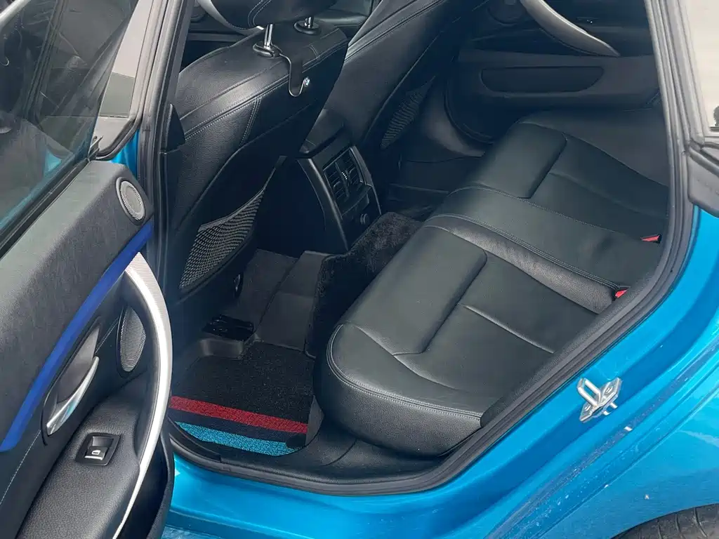 BMW 4 Series — миниатюра 13