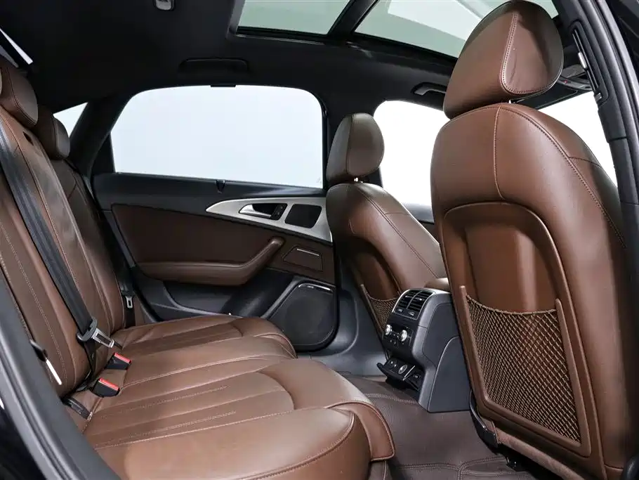 Audi A6L — миниатюра 6