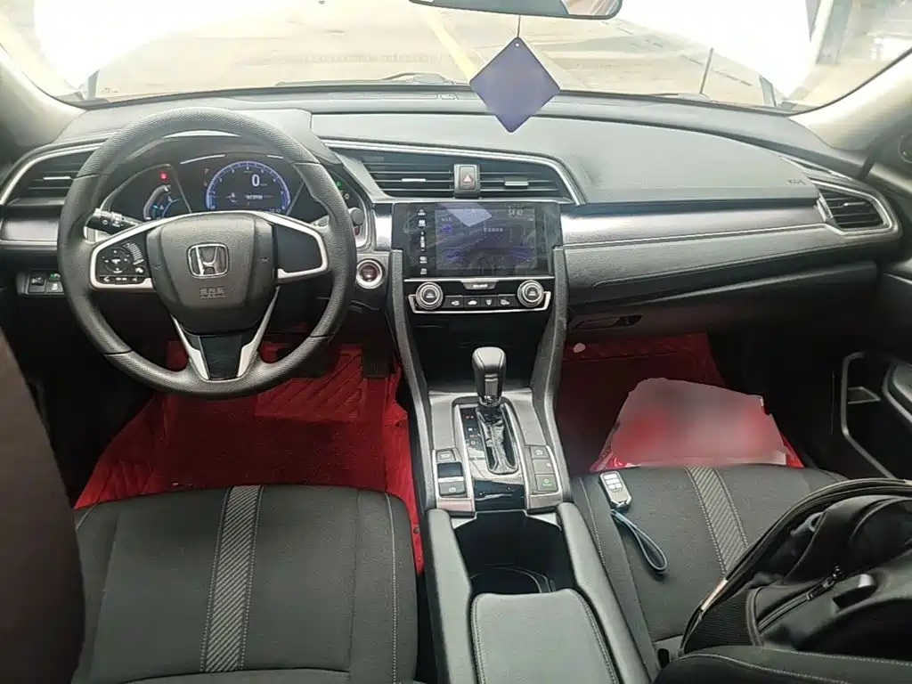 Honda Civic 2016 220TURBO CVT Luxury