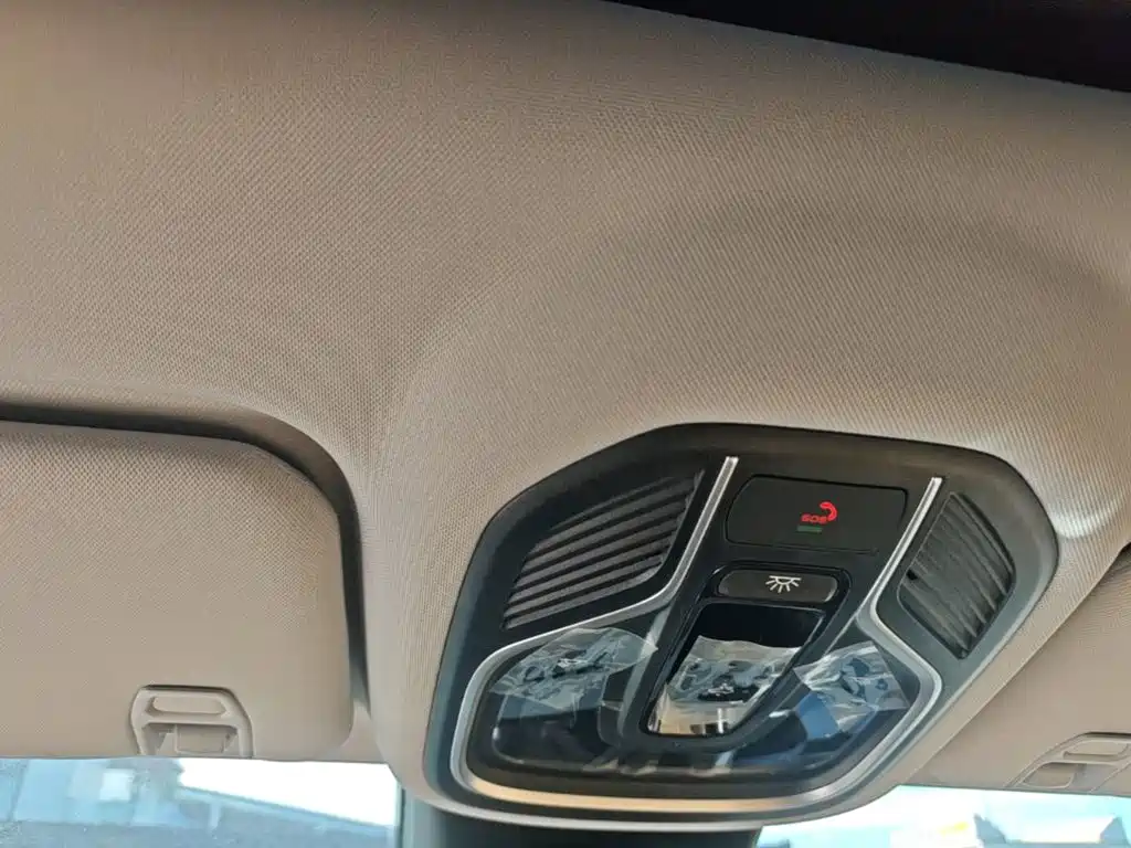 Geely Boyue L — миниатюра 18