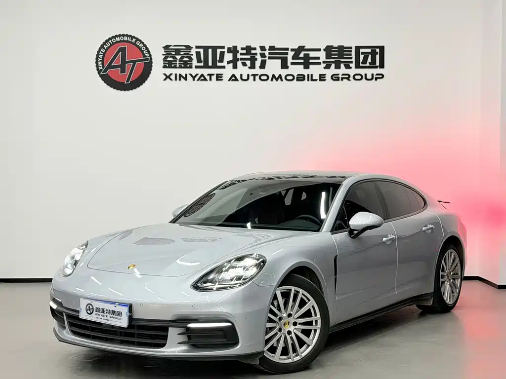 Porsche Panamera 2018