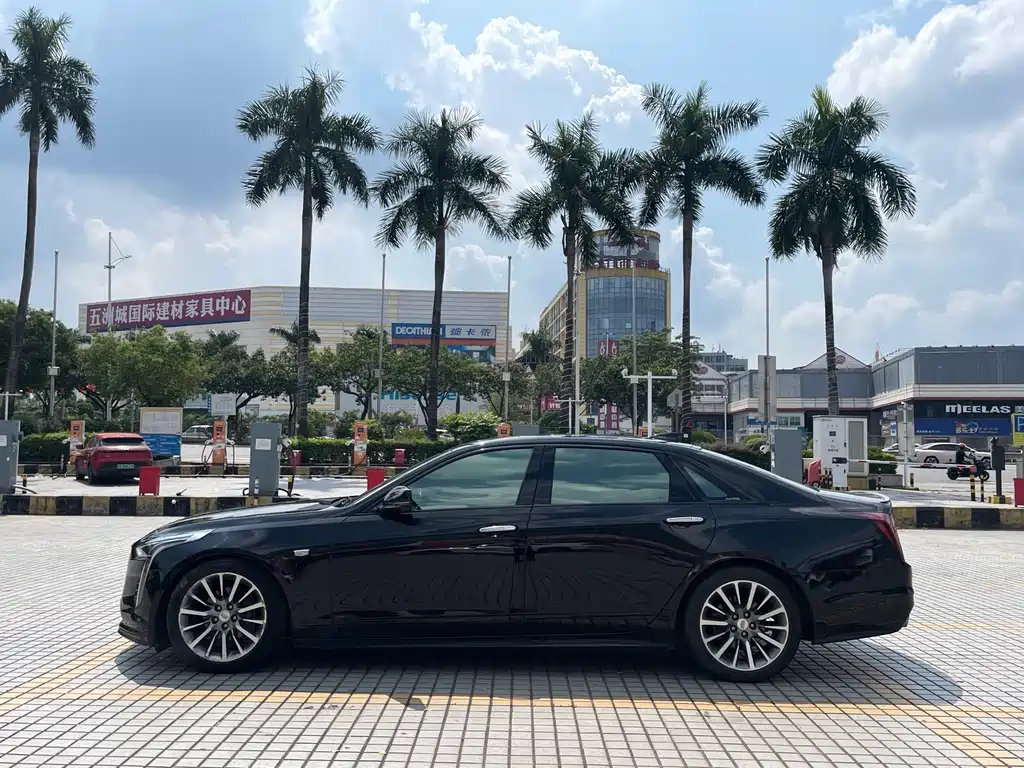 Cadillac CT6 — миниатюра 4