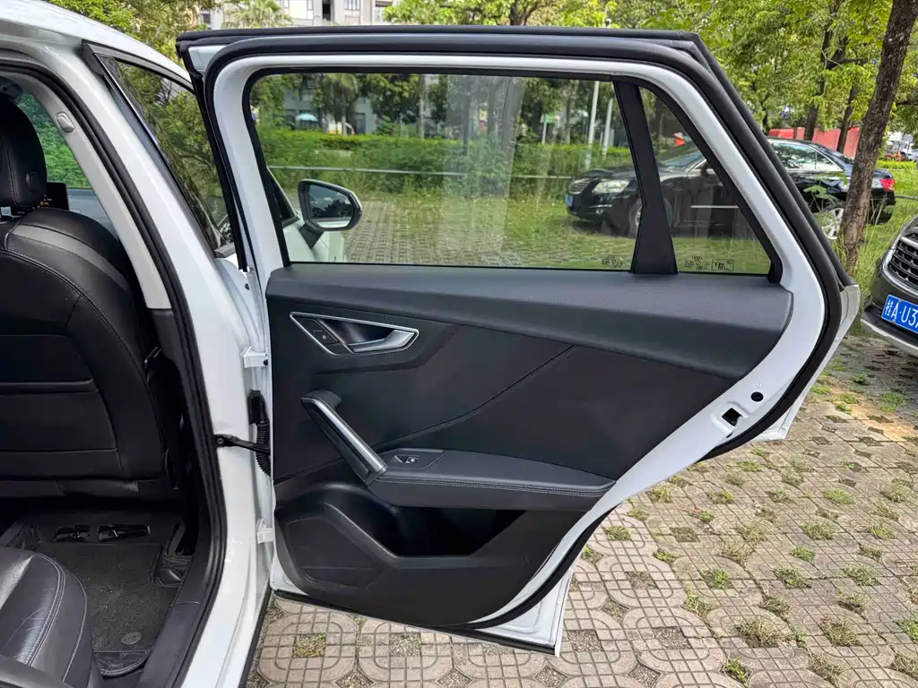 Audi Q2L — фотографии объявления, Фото 39