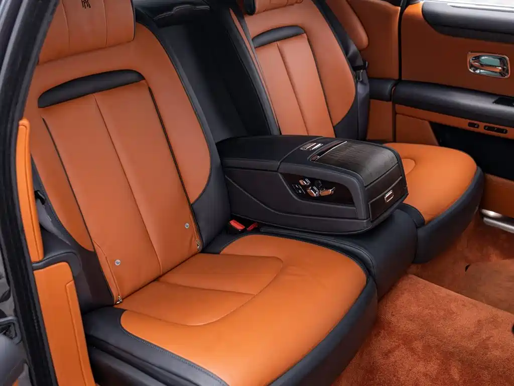 Rolls-Royce Ghost 6.7T Long Wheelbase Edition, фото 24