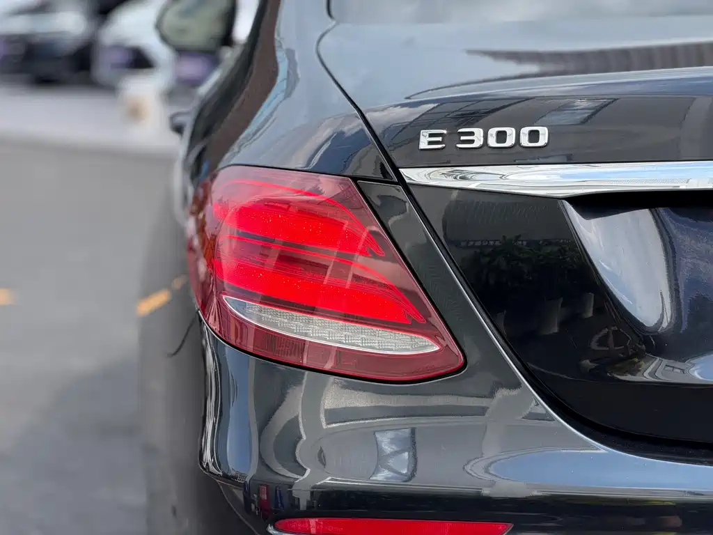 Mercedes-Benz E-Class E 2017 E 300 Sport