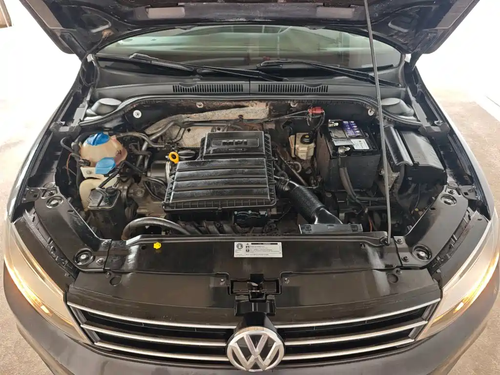 Volkswagen Sagitar — миниатюра 12
