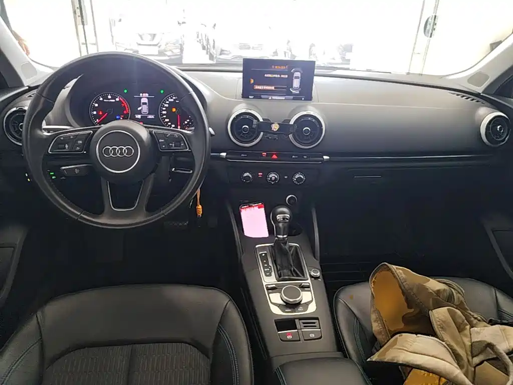 Audi A3 — миниатюра 10