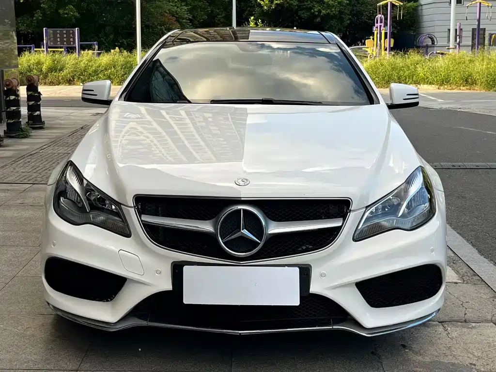 Mercedes-Benz E-Class (Import) — миниатюра 2