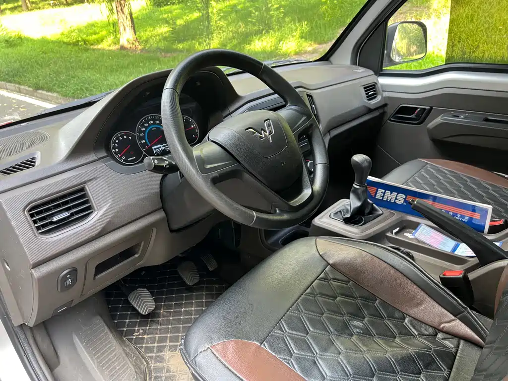 Wuling Rongguang New Truck — миниатюра 9