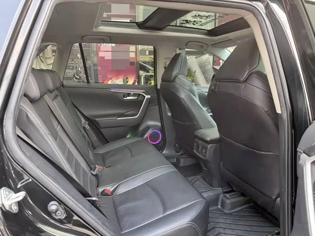 Toyota Wildlander — миниатюра 9