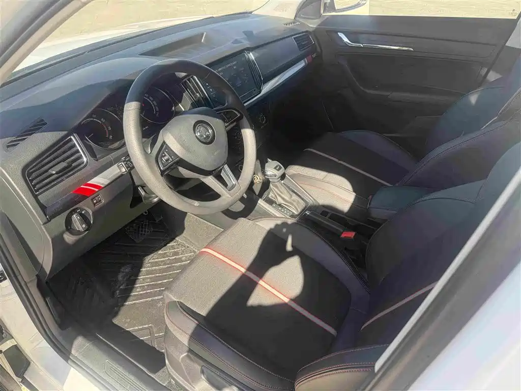 Skoda Kamiq — миниатюра 4