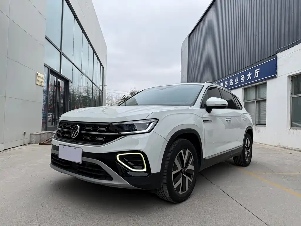 Volkswagen Tayron 2023