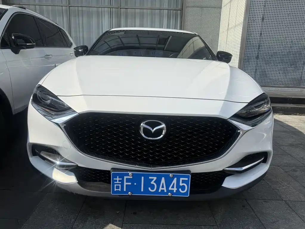 Mazda CX-4 2023