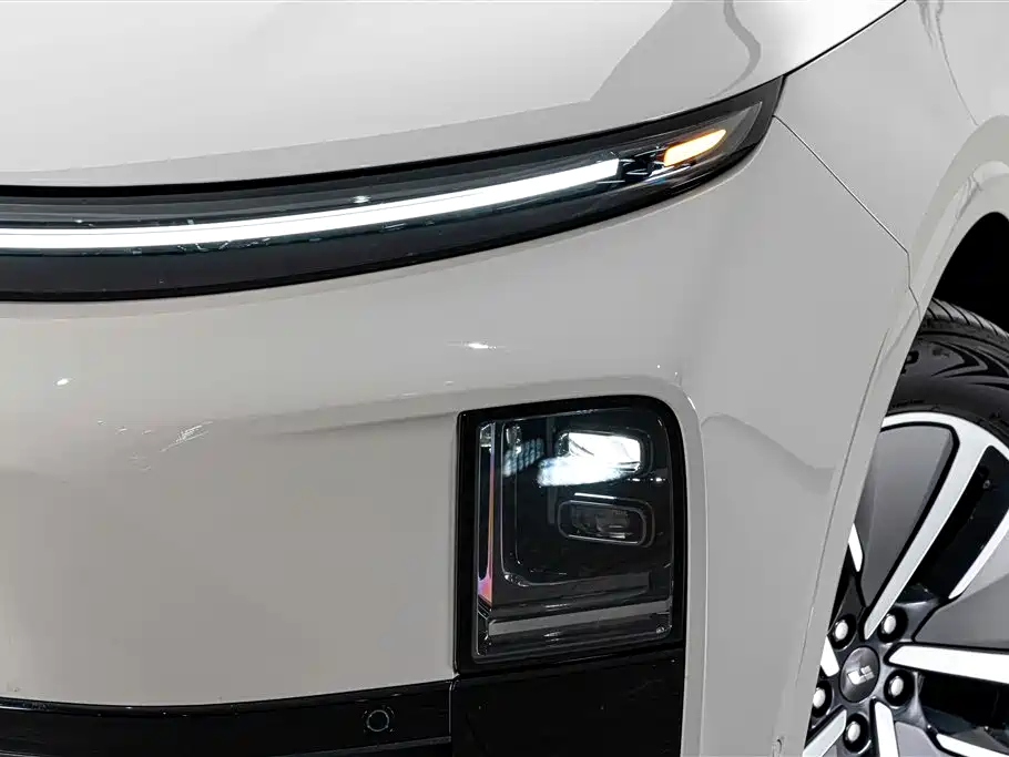 Li Auto Li L6 — миниатюра 4