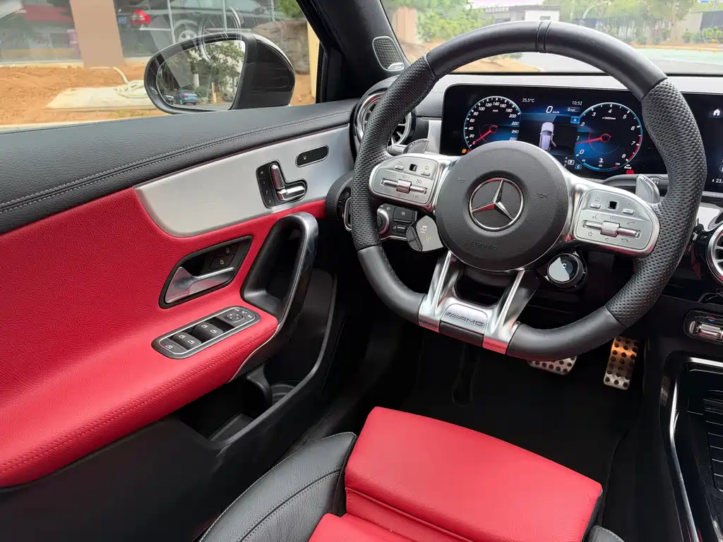 Mercedes-Benz A-Class AMG — миниатюра 6