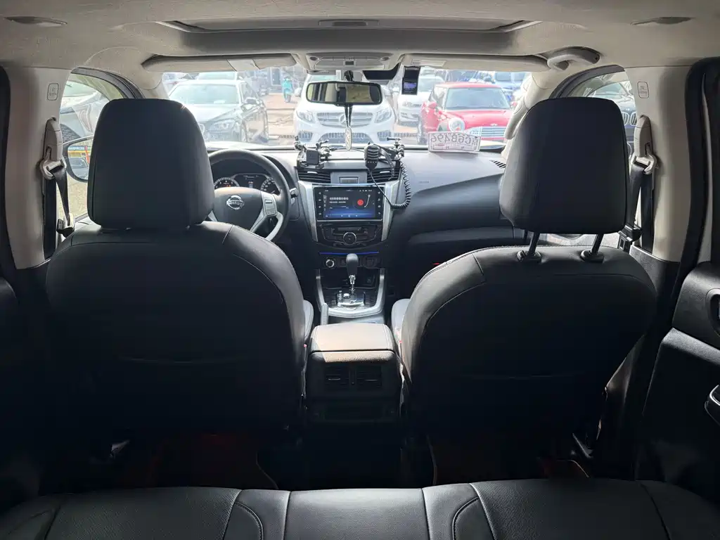 Nissan Terra — миниатюра 20