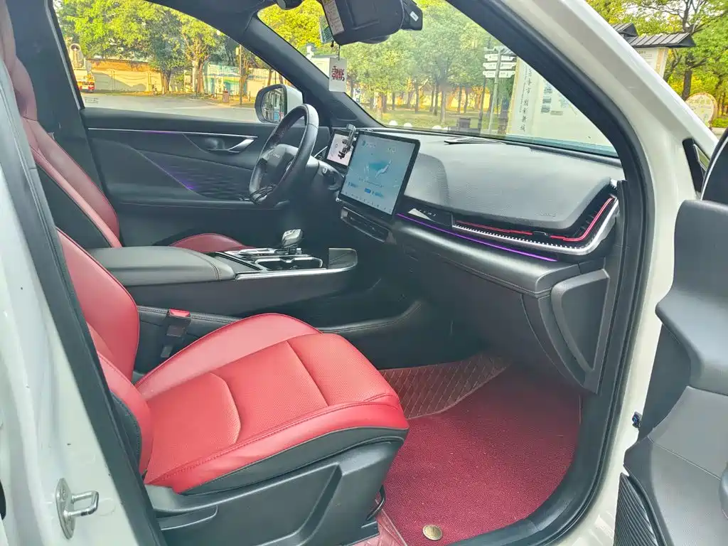 BAIC Mofang 1.5T DCT Platinum Edition, фото 12