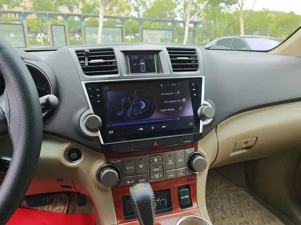 Toyota Highlander 2009 3.5L 7 мест