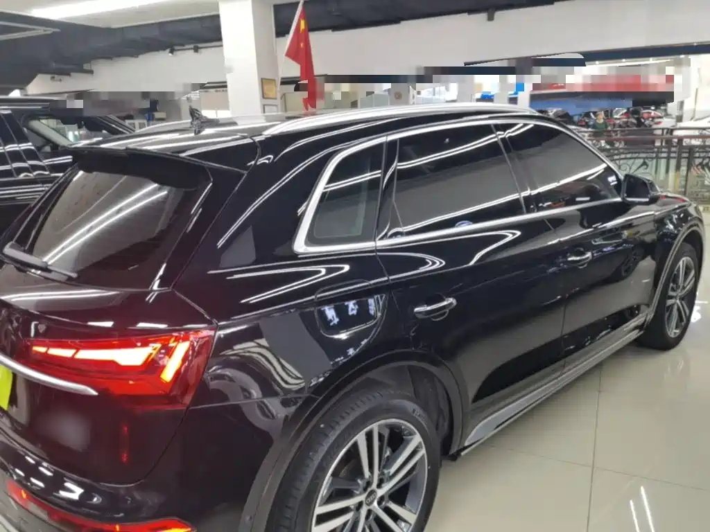 Audi Q5L — миниатюра 7