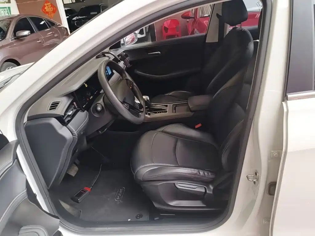 Roewe i5 — миниатюра 15