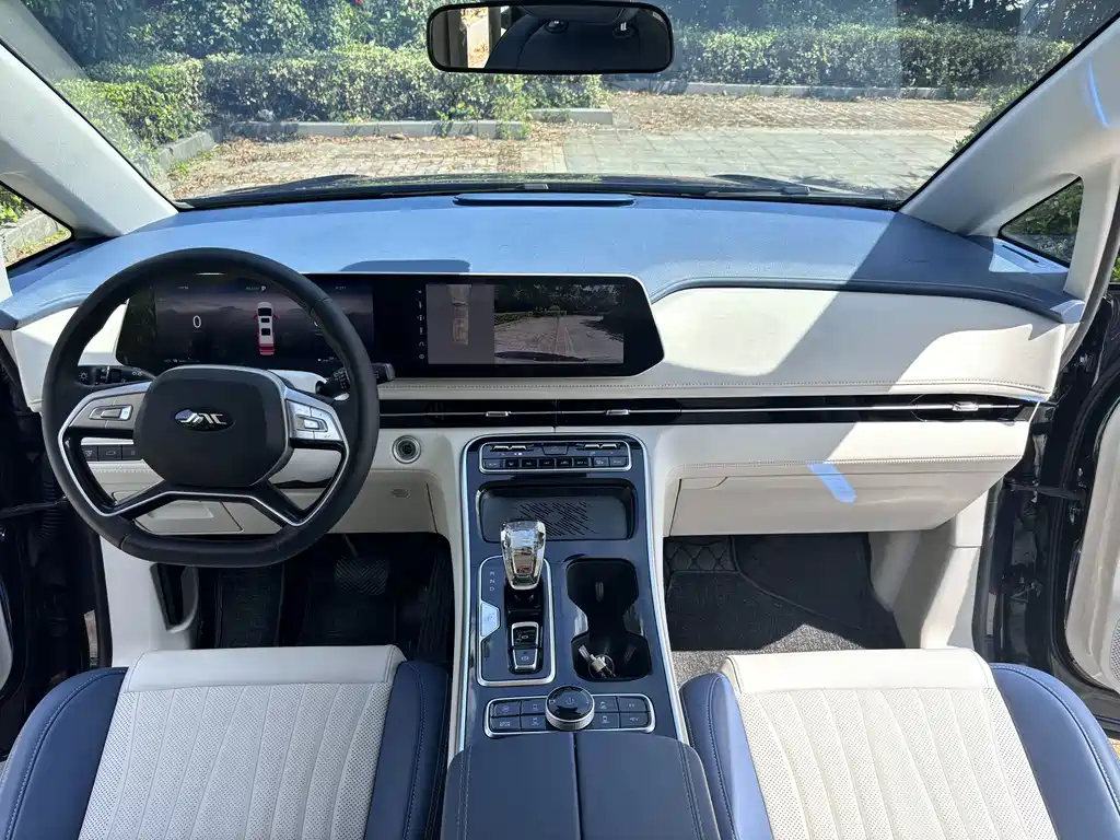 JAC Refine Refine RF8 PHEV — миниатюра 13